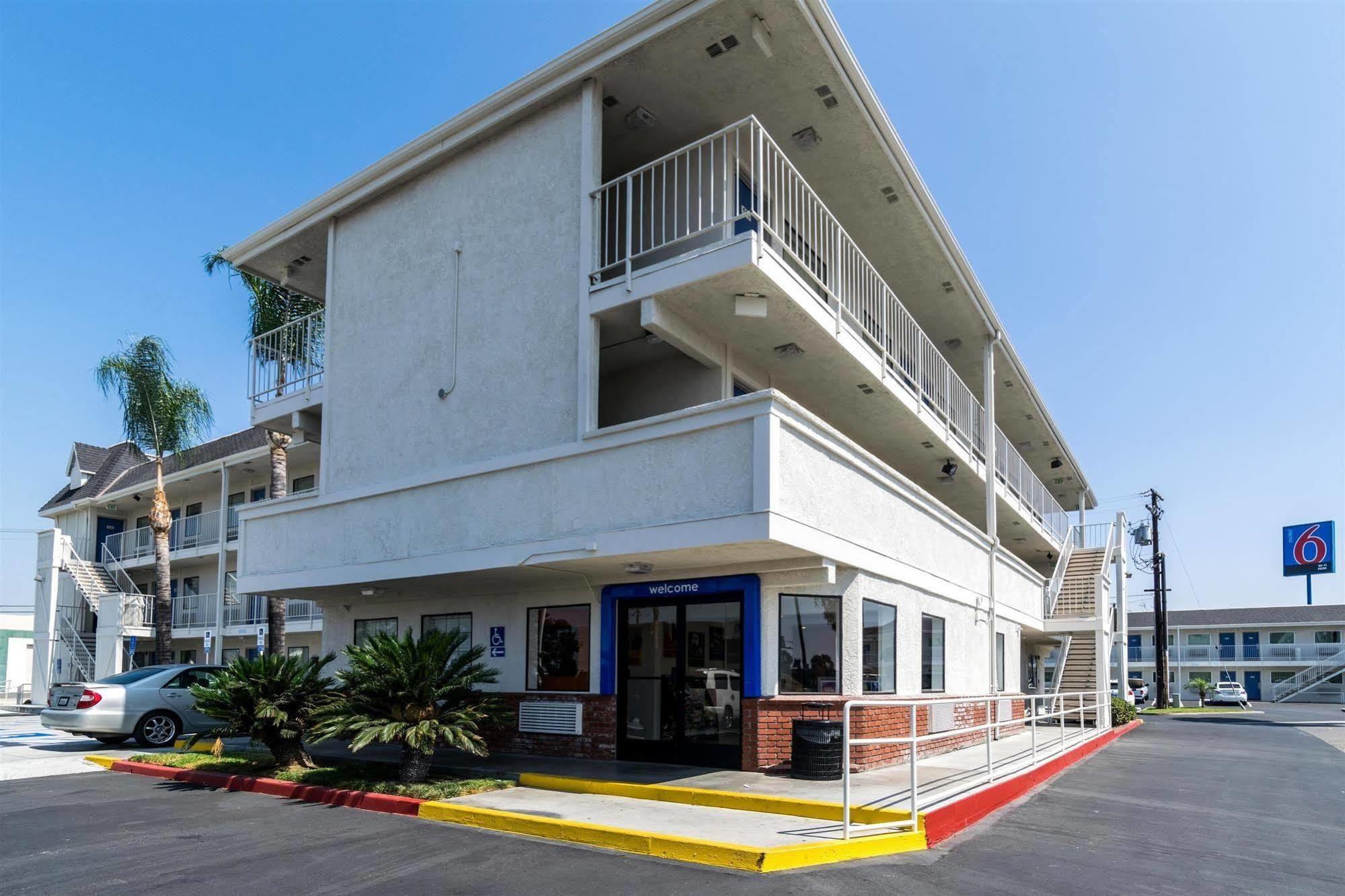 Motel 6-Anaheim, Ca - Fullerton East Bagian luar foto