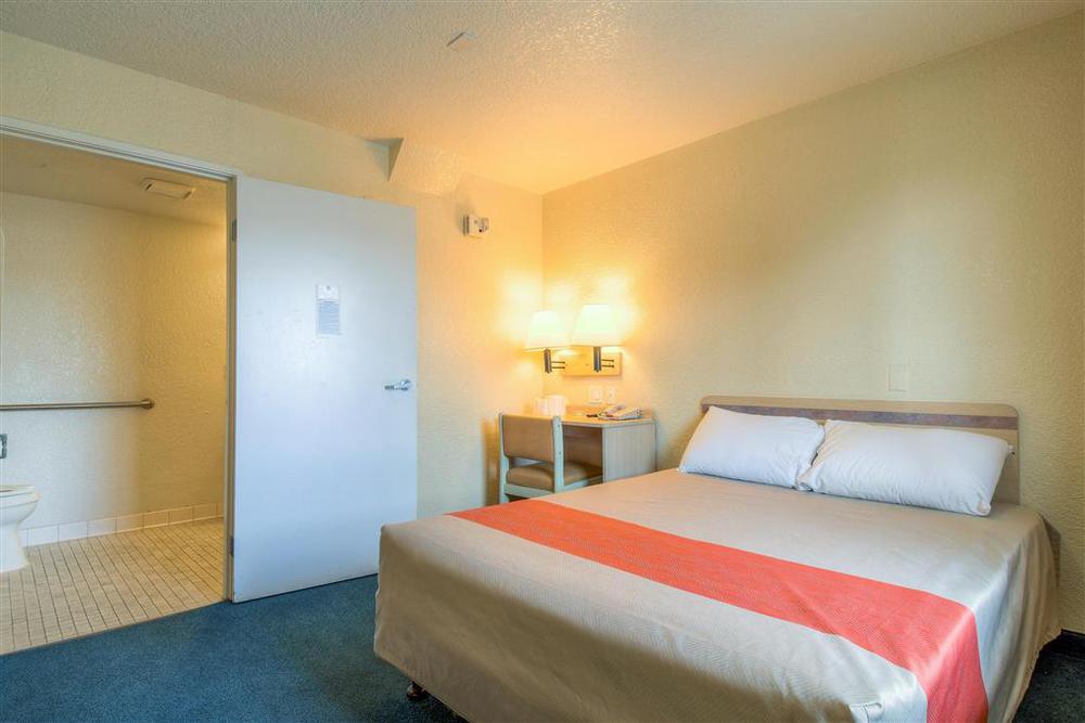 Motel 6-Anaheim, Ca - Fullerton East Ruang foto