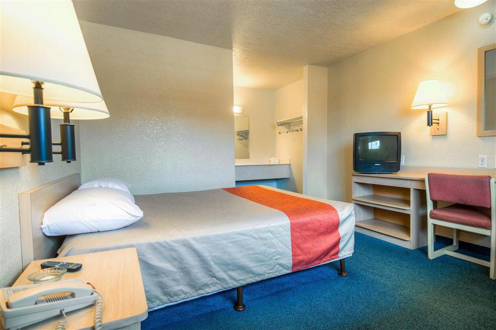 Motel 6-Anaheim, Ca - Fullerton East Ruang foto