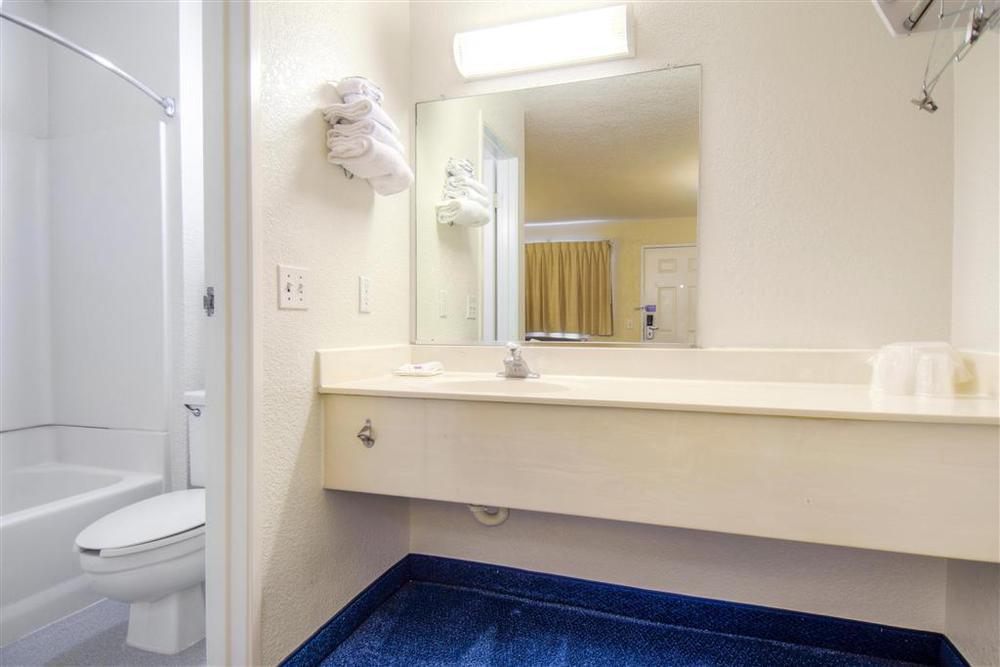 Motel 6-Anaheim, Ca - Fullerton East Ruang foto